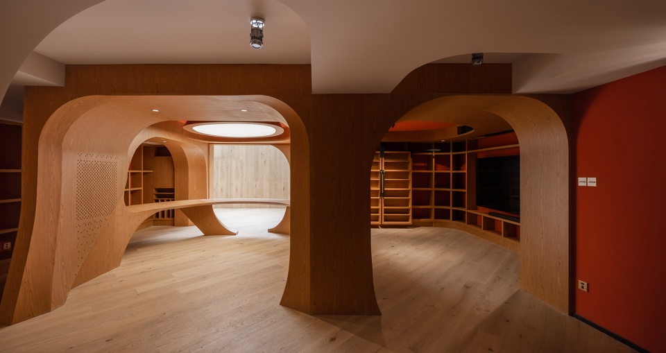 hand account blogger aguais home by lzarchitects