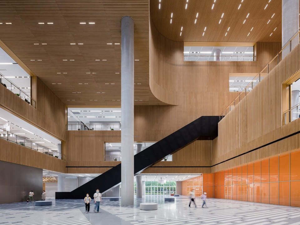 shanghai library east by schmidt hammer lassen architects