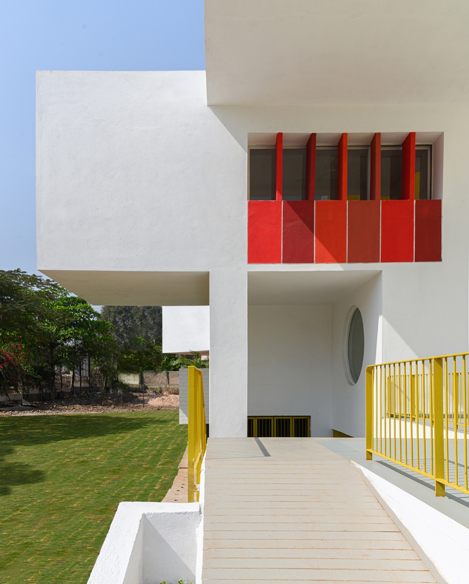 sanskruti pre primary school by shreyas patil architects