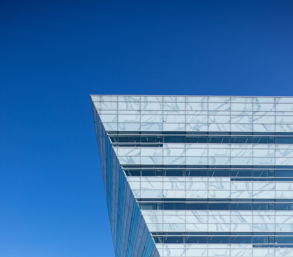 shanghai library east by schmidt hammer lassen architects