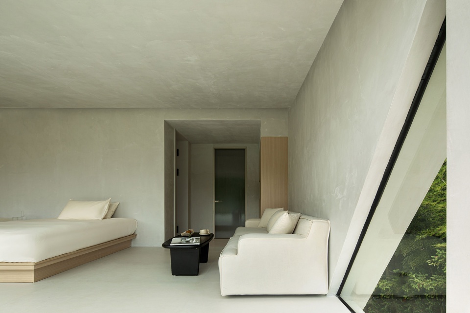 laiye hotel zodiac by atdesign