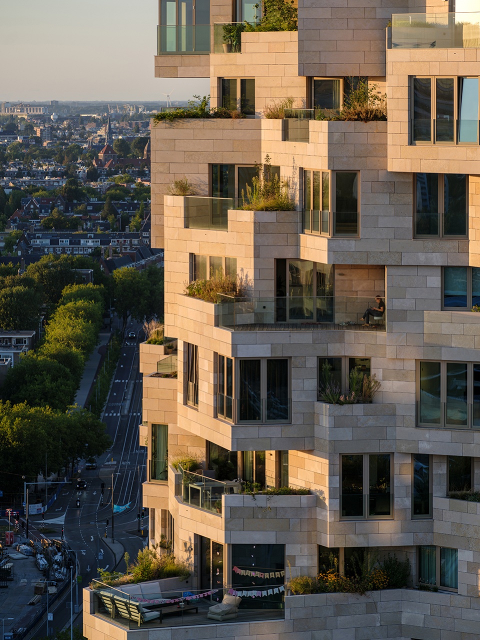 mvrdvs valley in amsterdam is open
