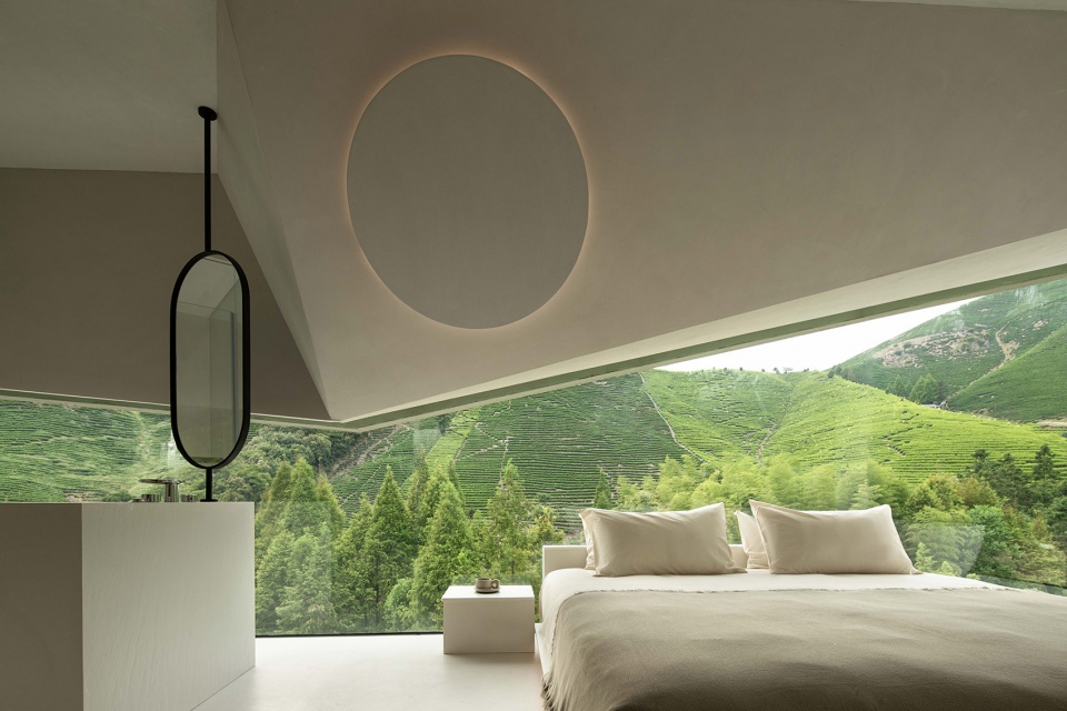 laiye hotel zodiac by atdesign