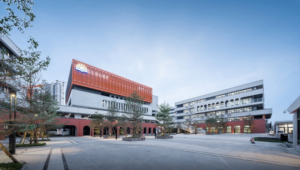 Grand Solar School BPD