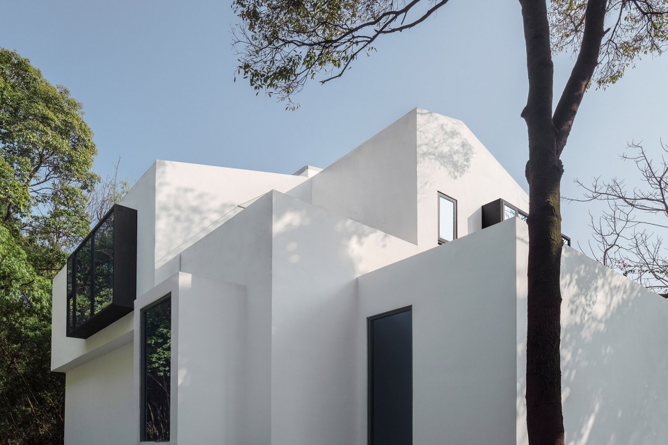 Houshan Contemporary Art Center VERGE Creative Design