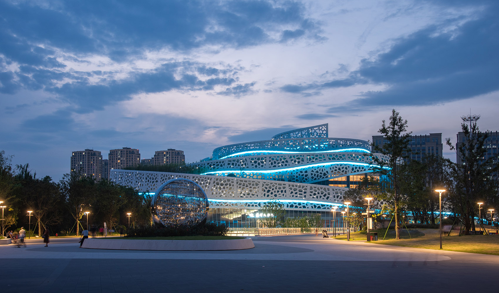 Hangzhou Canal Central Park (Phase II), China By ZHEJIANG PROVINCE ...