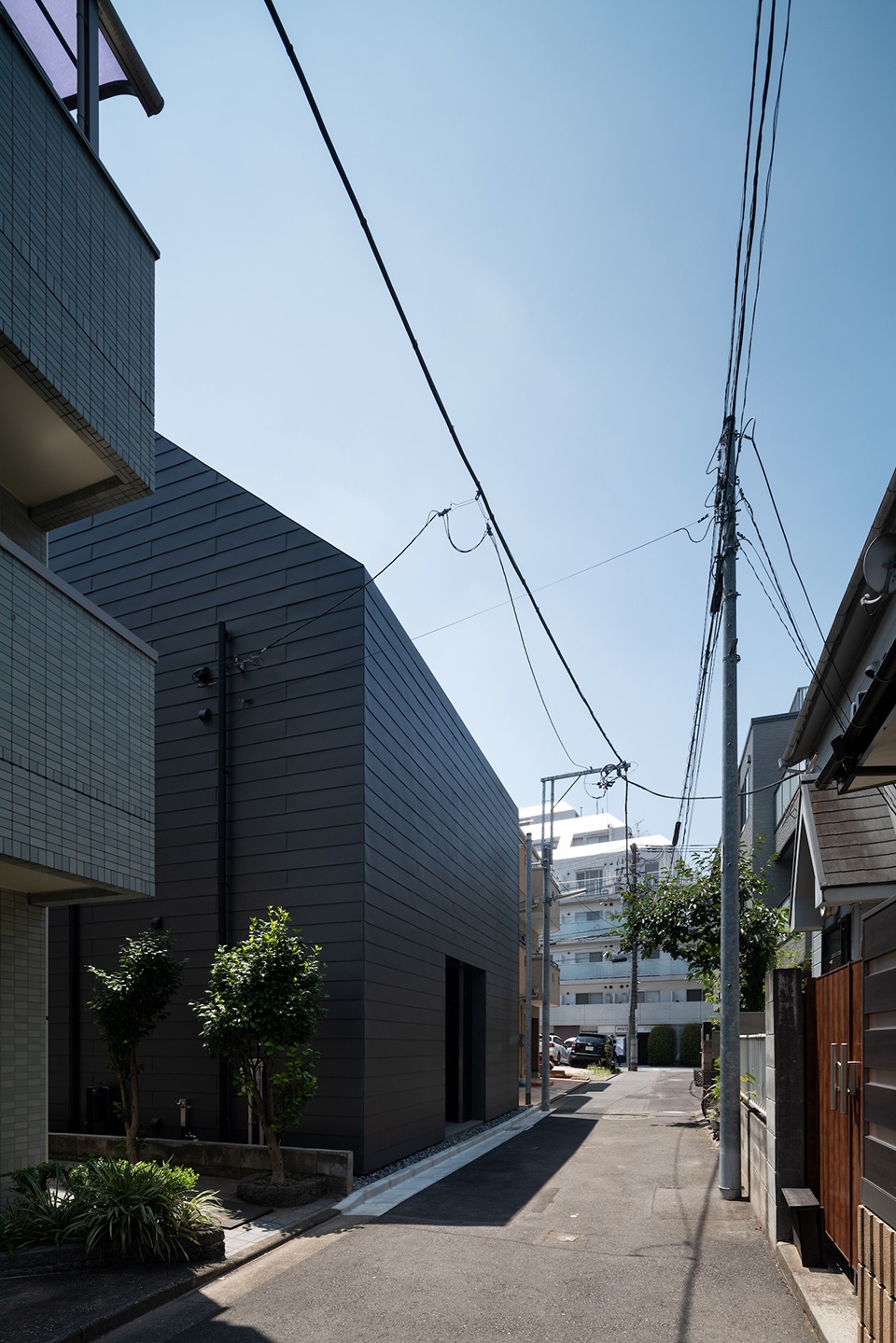 ESPACE by APOLLO Architects Associates