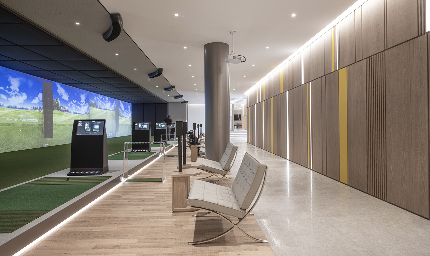 Friends Academy Indoor Golf Club 谷德设计网