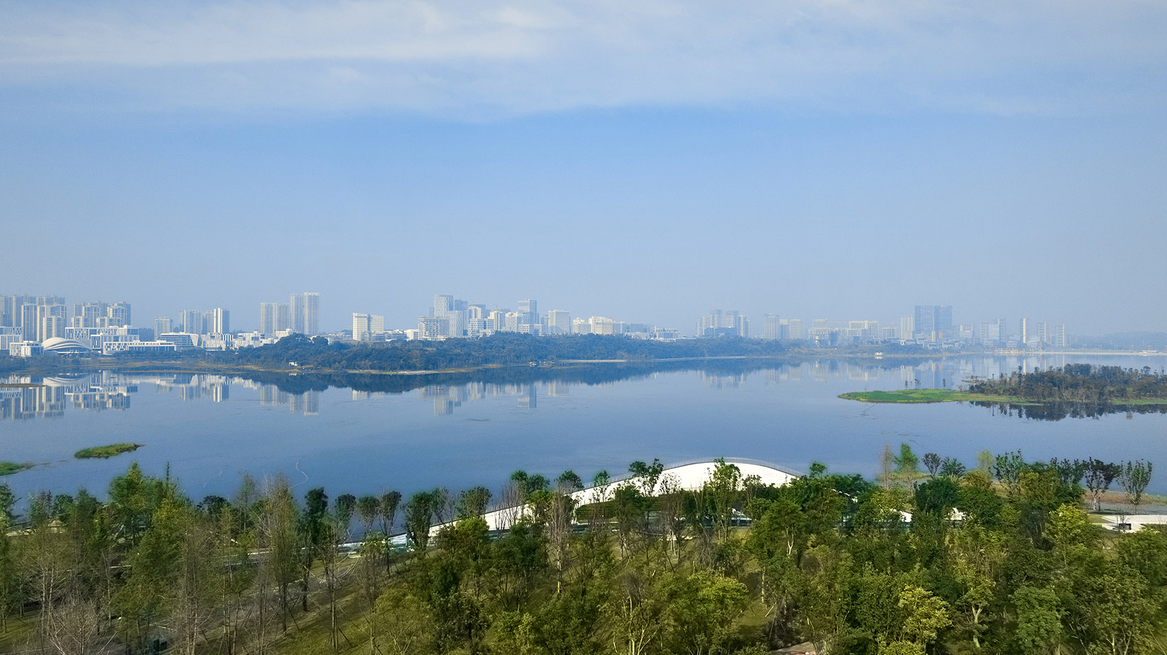 Xinglong Lake Roadshow Center by TEKTONN ARCHITECTS 谷德设计网