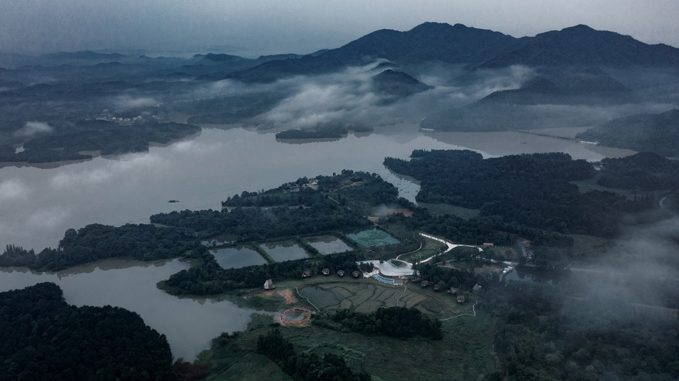 xinyu nature community centre china by monoarchi