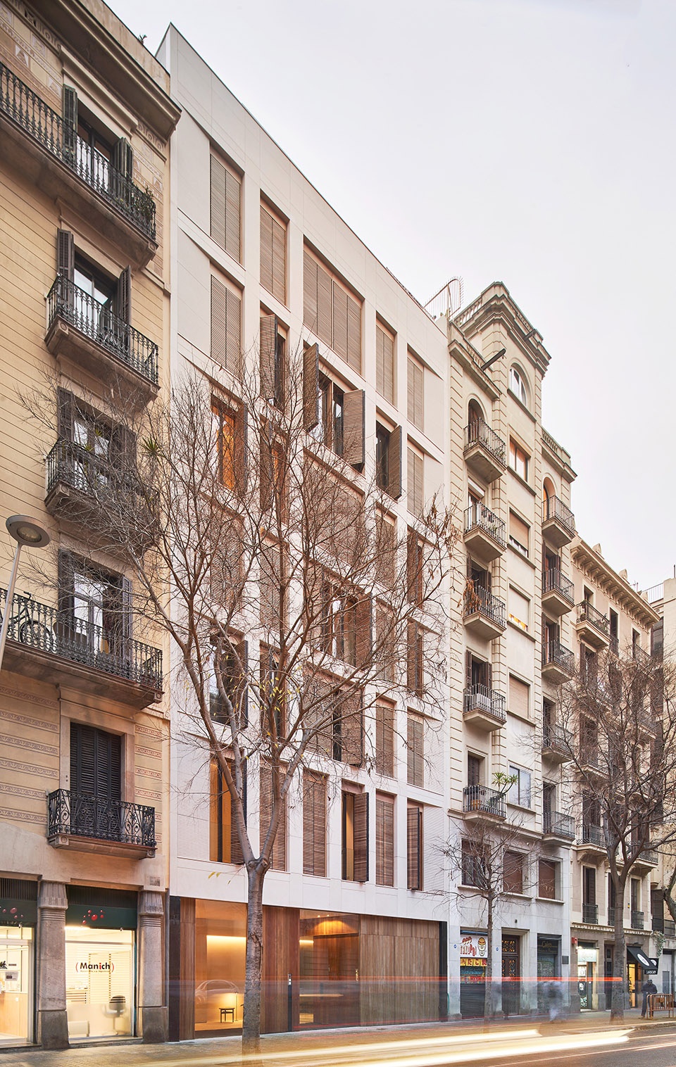ausias march housing building by gca architects