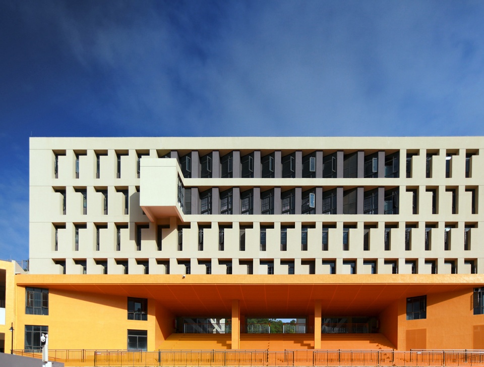 Heyuan Dong an School China by SCUT