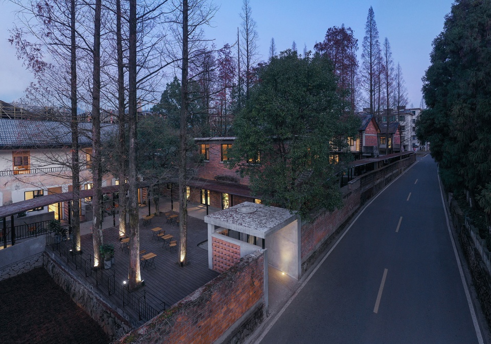 Pushe Xikou Homesta China by y ad studio