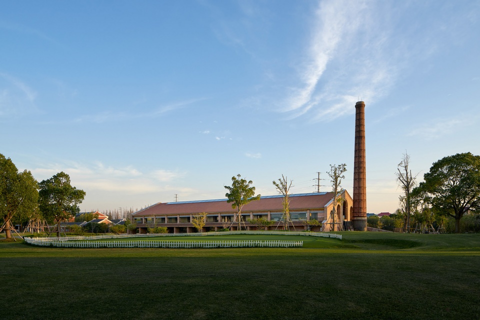 Renovation of a Hoffmann kiln in Pudong China by HCCH Studio