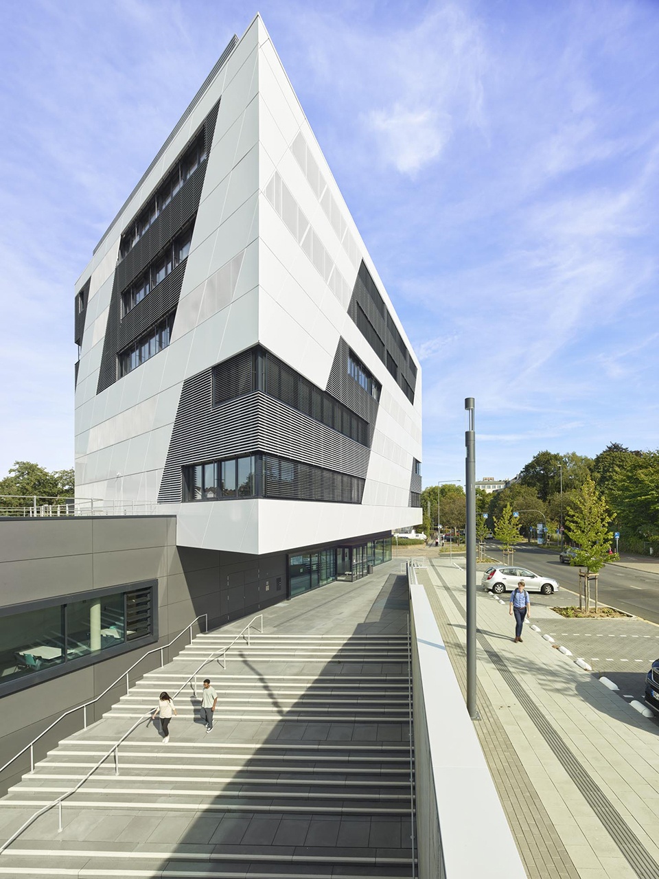 The Center for Advanced Mobility KMAC by studioMDA
