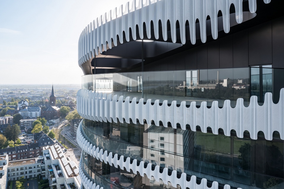 ZIPPER RKM 740 Tower by J MAYER H und Partner Architekten