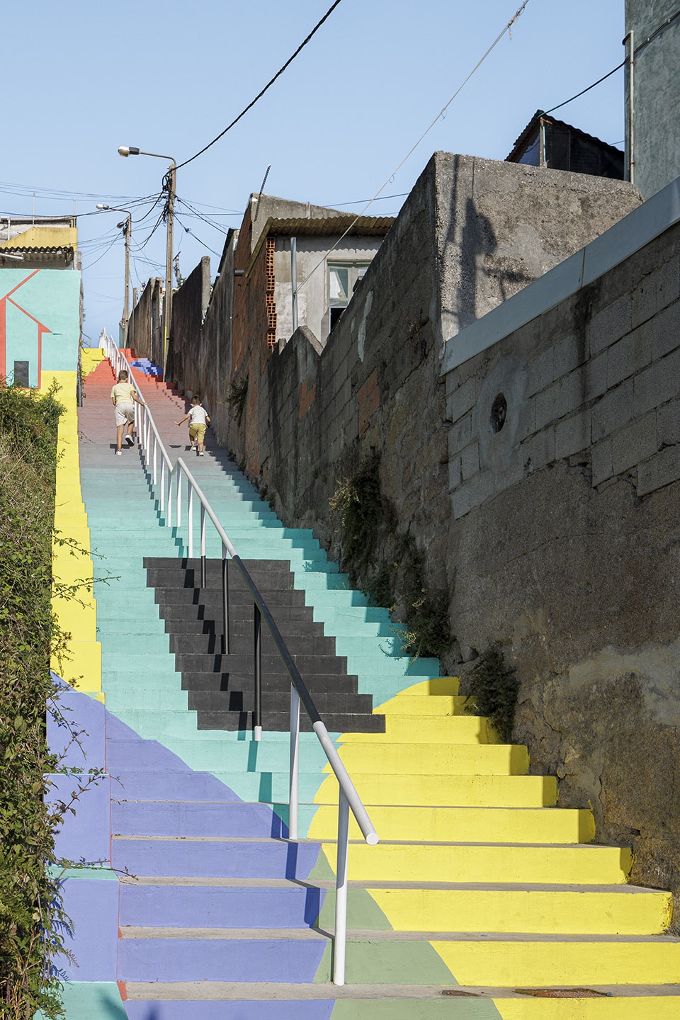 escadinhas footpaths by paulo moreira architectures