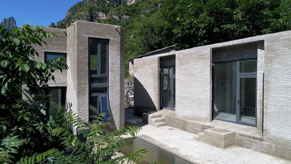 half hill hidden accommodation by robot 3 studio