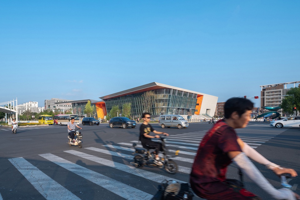 xiangshui art culture center by atah