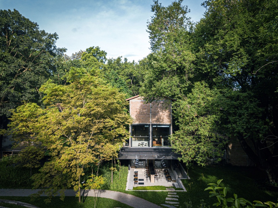 kaomai tea barn by pava architects