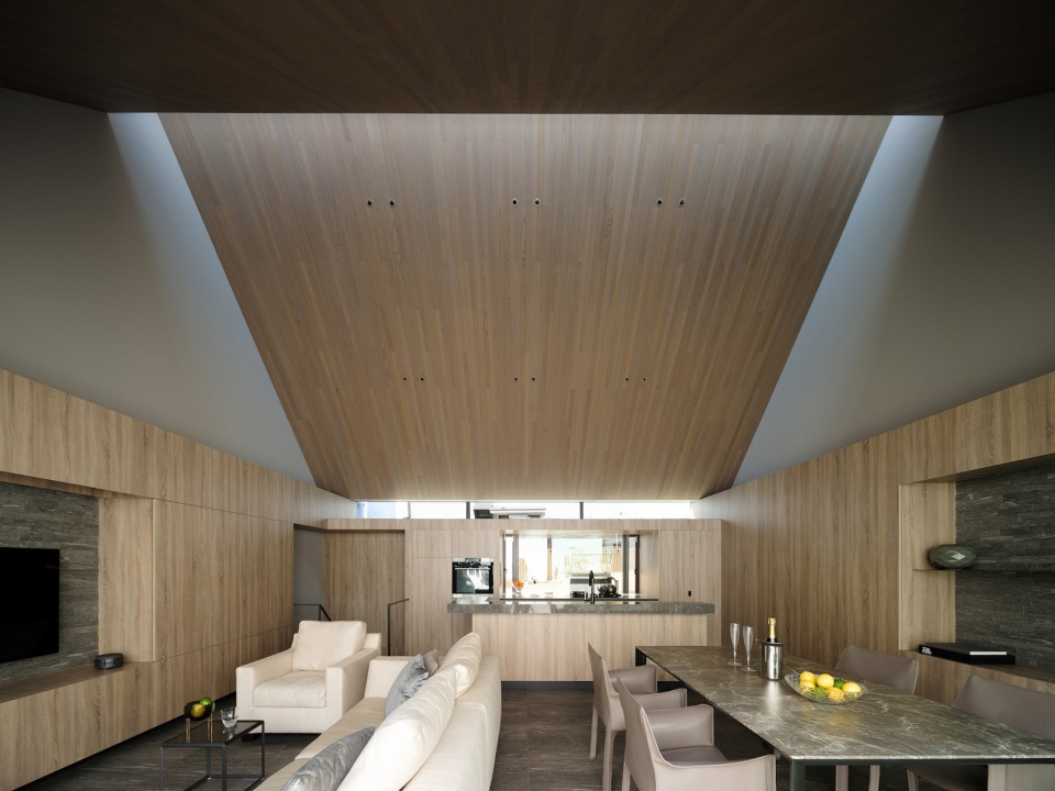 ESPACE by APOLLO Architects Associates