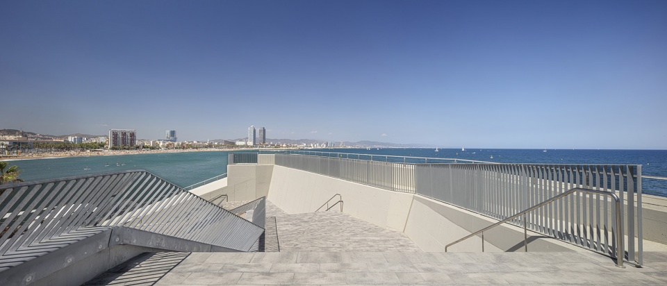 Escaleras y Mirador Vela External Reference