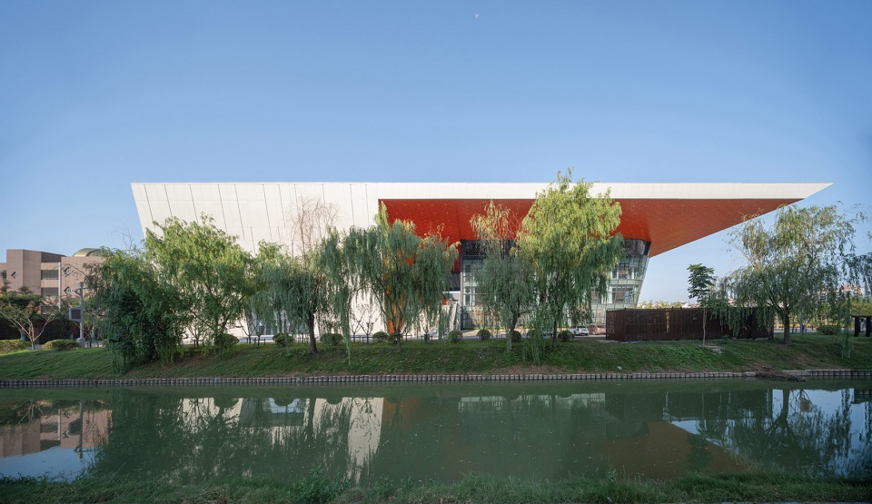 xiangshui art culture center by atah