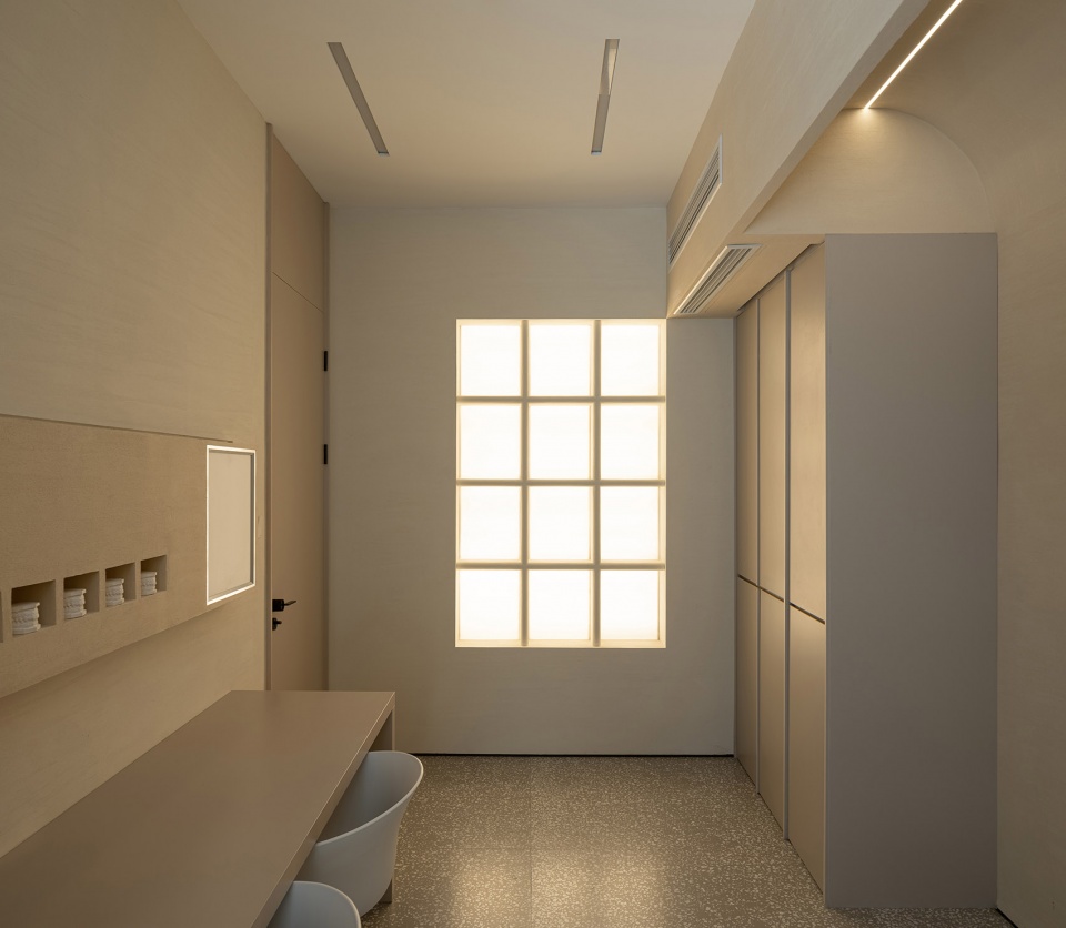 Lu Jingting Dental Clinic qisi deisgn