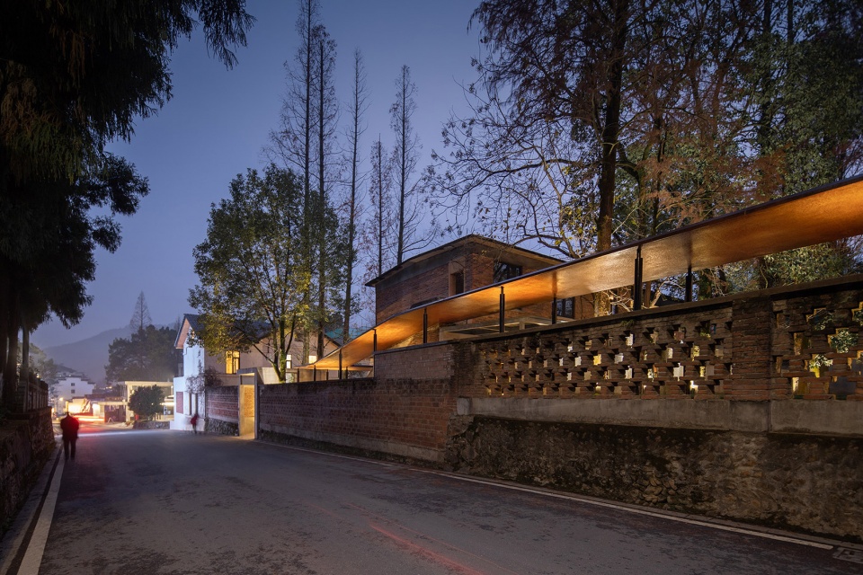 Pushe Xikou Homesta China by y ad studio