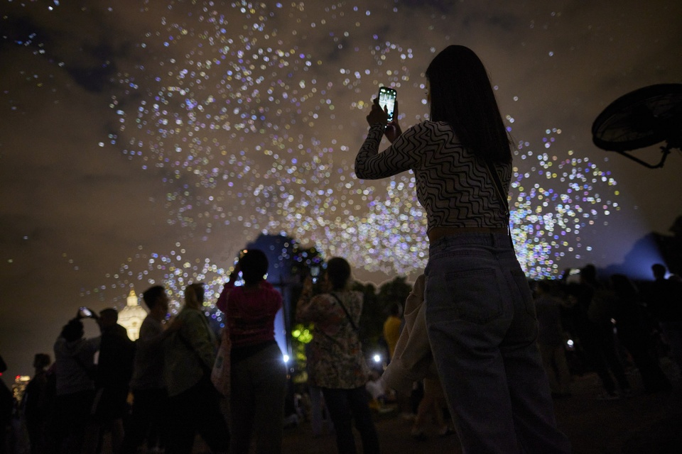 spark by daan roosegaarde