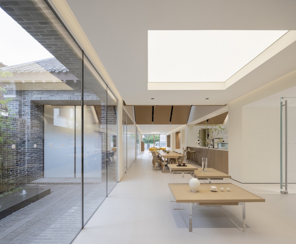 Jinan NIO House China by LUKSTUDIO