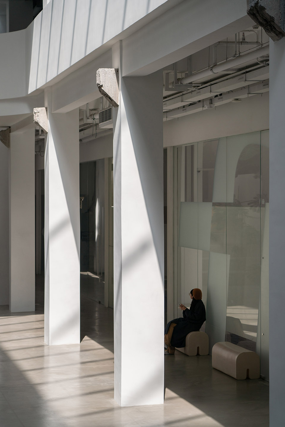 Now Space By Mur Mur Lab -