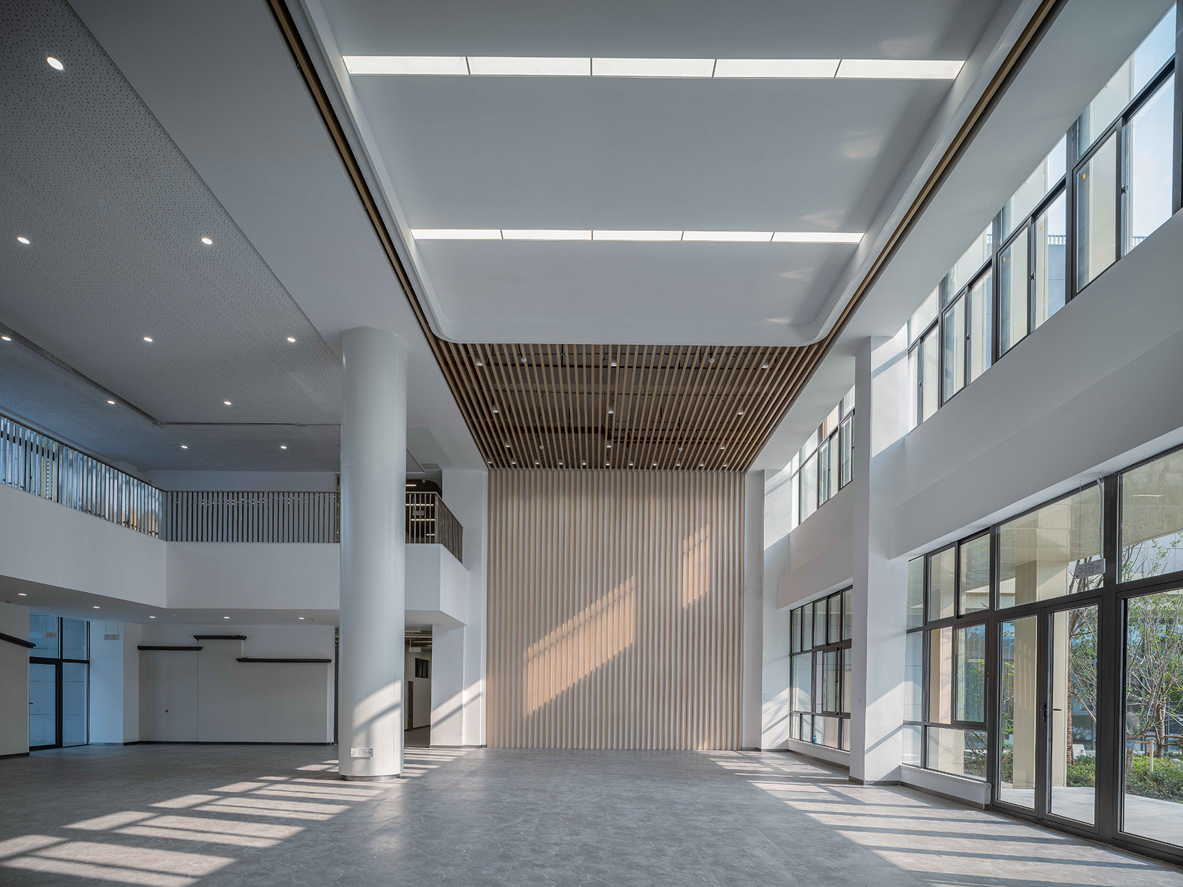 Xingpu experimental middle school in Suzhou Industrial Park by Suzhou huazao Architectural