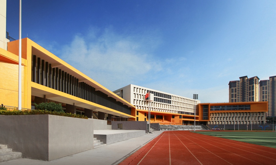 Heyuan Dong an School China by SCUT