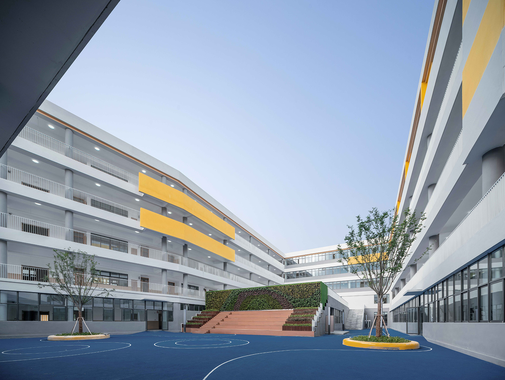 Xingpu experimental middle school in Suzhou Industrial Park by Suzhou huazao Architectural