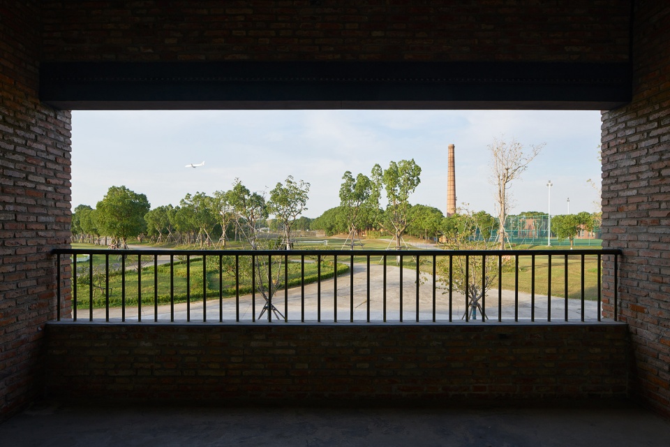 Renovation of a Hoffmann kiln in Pudong China by HCCH Studio