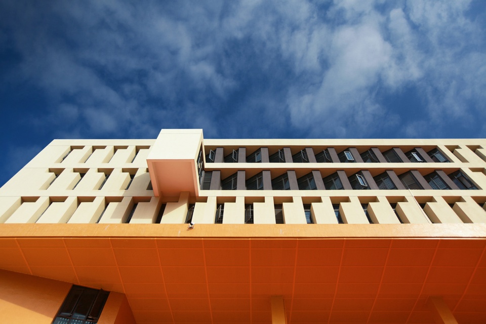 Heyuan Dong an School China by SCUT