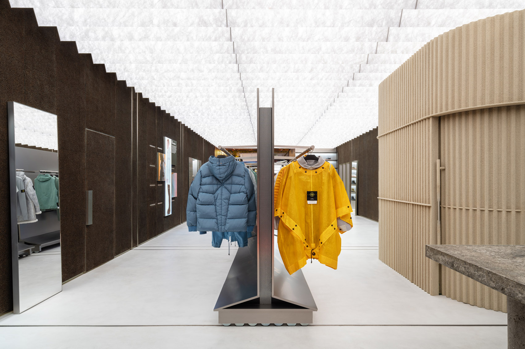 STONE ISLAND GLOBAL STORES by OMA/AMO 谷德设计网