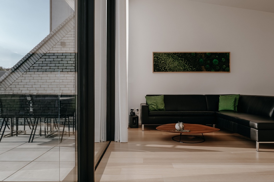Canal House by Studio Farris Architects