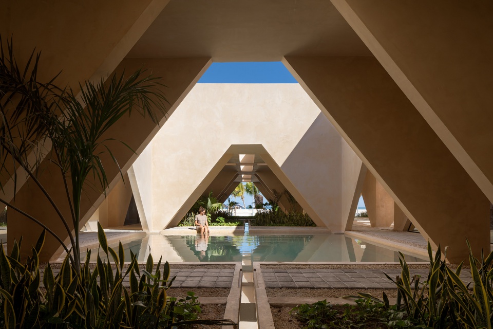 Progreso Museum of Geology by Estudio MMX