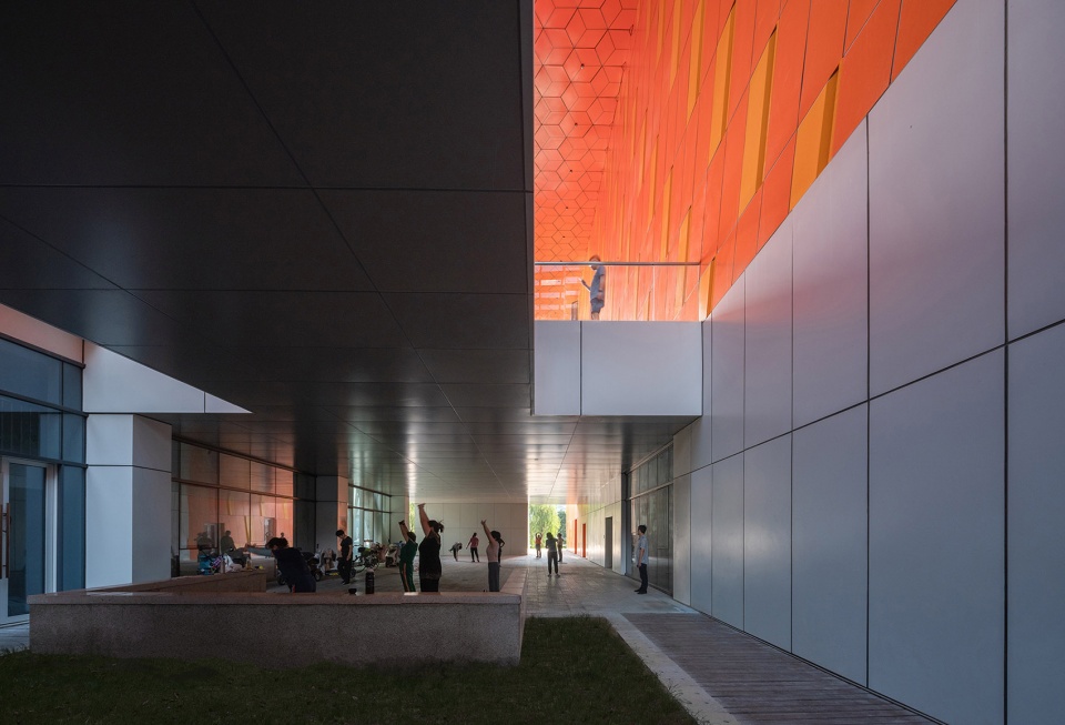 xiangshui art culture center by atah
