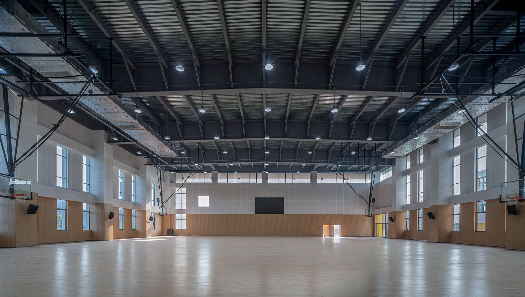 Xingpu experimental middle school in Suzhou Industrial Park by Suzhou huazao Architectural