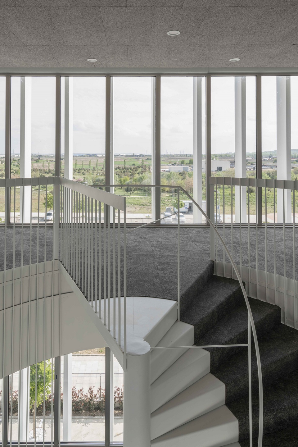 181 unolab hq by frpo