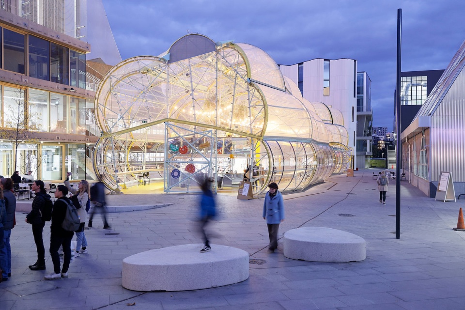 market design district canteen by selgascano