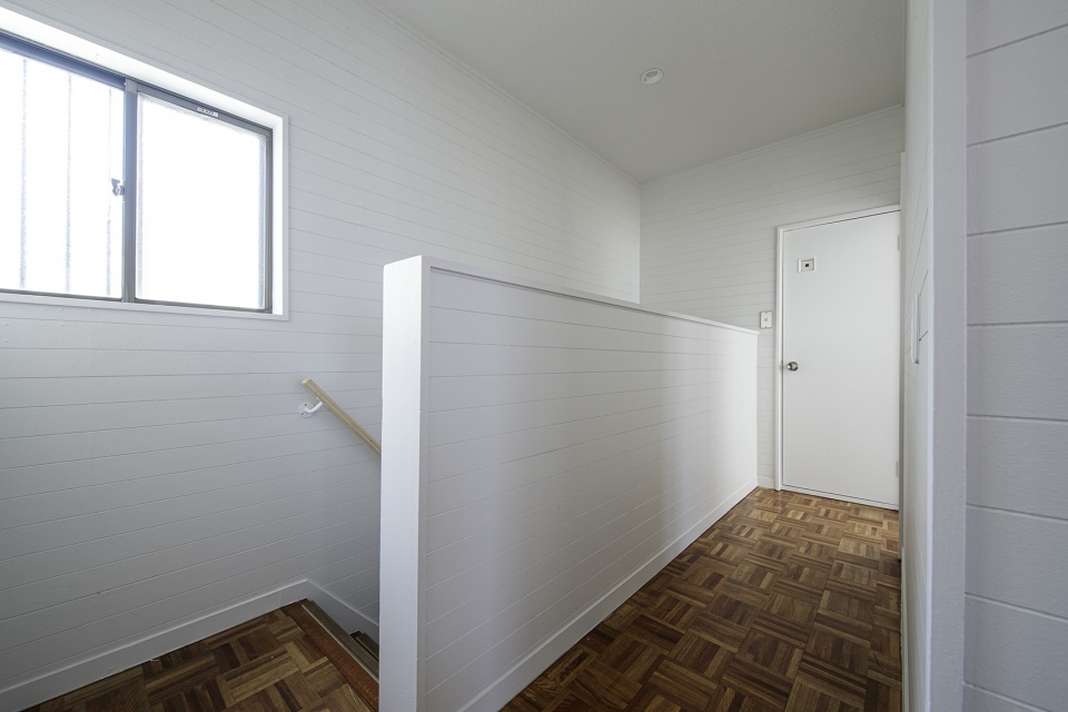 Tsunashima House by ROOVICE
