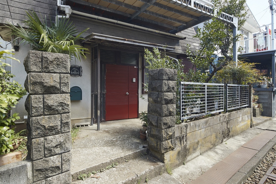 Koshigoe House by ROOVICE