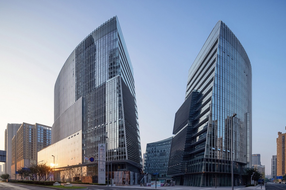 chengdu co innovation and cooperation center by lla