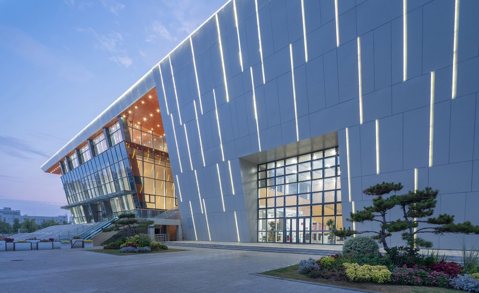 xiangshui art culture center by atah