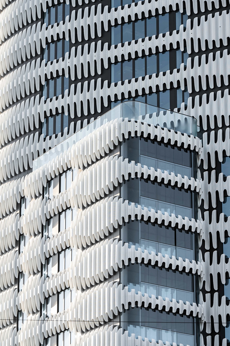 ZIPPER RKM 740 Tower by J MAYER H und Partner Architekten