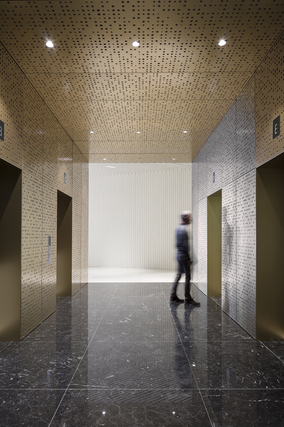 integral reform of the bizkaia tower by idom